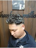 パーマメッシュスキンフエード