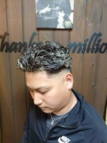バーバーショップ サンフラット(BARBER SHOP Sun FLat)&nbsp;パーマメッシュスキンフエード