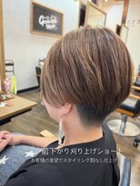 ジェルム ヘアーワークス(germe hair works)&nbsp;刈り上げ前下がりショート