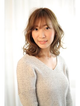 リム(re:mu) 外ハネスウィートウェーブ