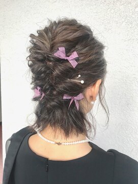 ベル(Belle) ルーズウェーブ▽ハーフアップ風【朝霞台】