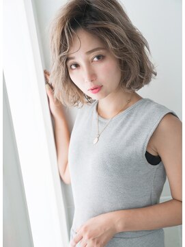 リリーオブザベイス(Lily of the Vase) ウェーブ☆ボブ「