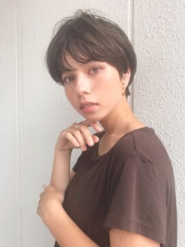 モホーク(MOHAWK) 【MOAHWK】マットベージュ × ハンサムショート