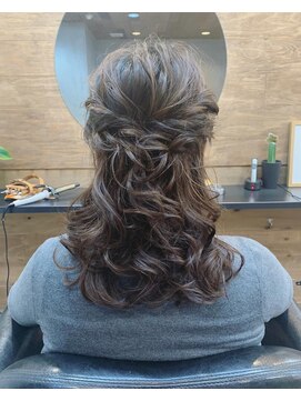 ヘアーソート(HAIR SORT) ハーフアップアレンジ