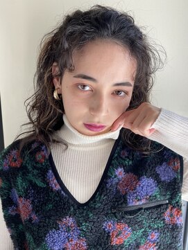 ロロ(ro-ro) 【恵比寿ro-ro】ロングレイヤー×ニュアンスカール