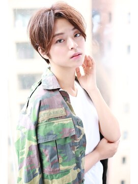 シーラス バイクラウドゼロ(Cirrus by Cloud zero) 大人可愛いハンサムショート【Cirrus by Cloud zero】