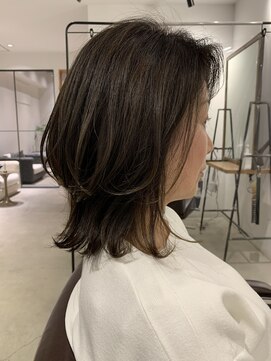 サルファ ヘアデザイン 名古屋 丸の内(S.ALPHA HAIR DESIGN) 襟足 トップレイヤー ミディ