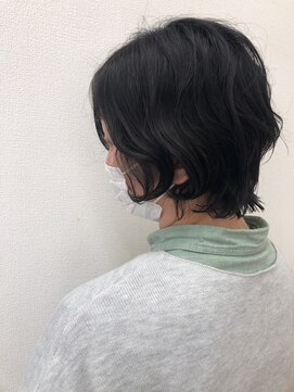 プラッキー(PLUCKY) くせ毛を活かしたショートスタイル