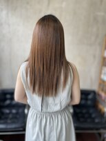 理容 鮎川&nbsp;〈梅雨時期に〉ストレートパーマ