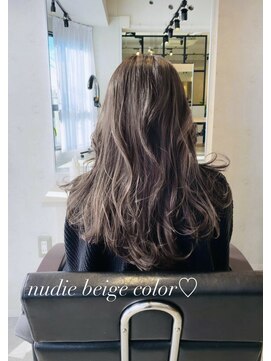 アン たまプラーザ(un) ヌーディーベージュ【髪質改善オージュア認定サロン】