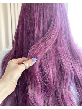 ベティ(Bettie) ピンクバイオレット　派手カラー　派手髪　韓国