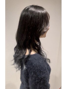 ビス リアン 川口店(Vis lien) 20代30代40代大人可愛い韓国風ブルーブラック透明感