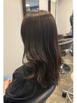 シャワ(CHAWA) 大人キレイなレイヤースタイル