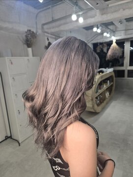 ジェスター 烏丸御池店(JESTER) ニュアンスシルバー