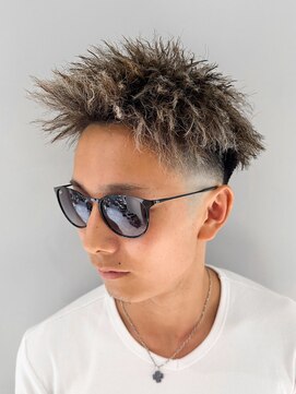 ルーシー 渋谷(LUCEY) スパイキーヘアツイストピンパーマツイストジェット