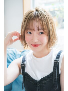 ベイルーム(BAYROOM by HONEY omotesando) 【BAYROOM】透けるベージュボブ　（吉田遼平）