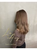 ナチュラルベージュ