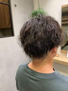 ラヴィ(La'vie) ☆大人気☆ ツイストスパイラルパーマ