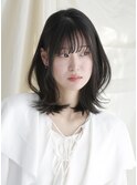 ワンレンゆるふわぱっつん前髪