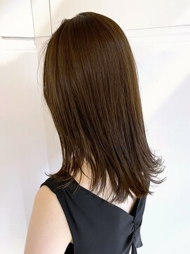 アイティーバイアルバム 松戸店(IT by ALBUM) ラフセミロング_斜めバンググレージュカラー_ba402251