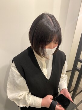 ユニコ(unico) 丸みボブ/収まりショート