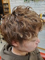 バルビエーレ アーディ(Barbier Adi) スパイラルパーマ