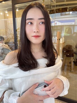 バウム(BAUM) モテ愛され艶髪ロング