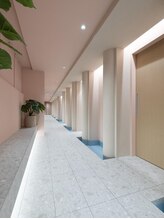 ルーム シンサイバシ(room shinsaibashi)