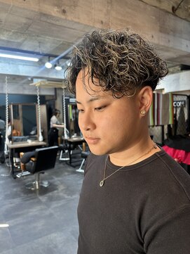 『kazuki』Highlight×波巻きパーマ