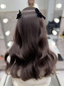 ダークピンクベージュ