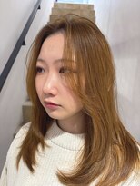 バズ(BUZZ) イエローベージュで、やわらかく大人っぽい印象に◎