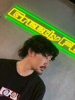 グリーディーフォックス 代々木(Greedy FOX)&nbsp;波巻き/ハイライト/マッシュパーマ/ウルフ[シェービング]