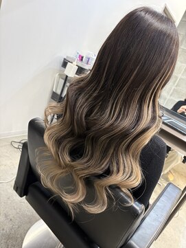 ペスカ 博多駅前店(pesca) エクステでハイトーングラデーション♪