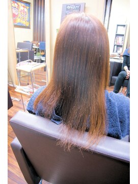 チチカカ(chichikaka) 姫路美髪縮毛矯正専門　chichikaka