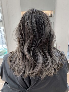 リアン(LIAN) グレー