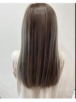 リアンヘアー フラット(Lien hair flat) 外国人風ハイライトカラー