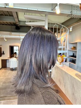 アミィヘアー アネックス(Ami Hair annex) グレーベージュ
