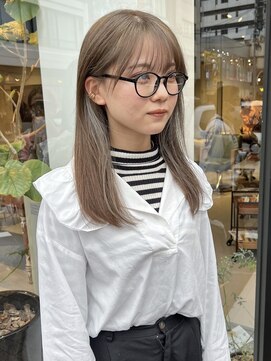 ヘアー アイス ルーチェ(HAIR ICI LUCE) ブリーチなしダブルカラーでベージュ/落合