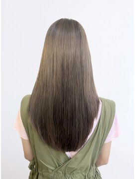 ヘアープロデュース ラピセット 松山(Lapset) 20代30代40代髪質改善カラーアッシュベージュ艶感ストレート