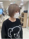 ミルクティーベージュ