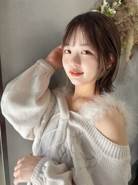 ハロー(...Hello) 外ハネボブ くびれボブ インナーカラー ボブ ボブレイヤー