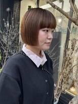 ベニス(VENICE)&nbsp;ワイドバングに切りっぱなしボブ