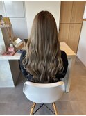 ロングハイライトグレージュ
