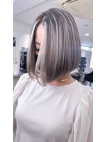 キング 高槻(K!ng)&nbsp;縮毛矯正髪質改善ハイライトレイヤーカット枚方美容室エクステ