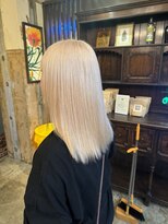 アティック ヘアーデザインアンドリラクゼーション(attic hair design&relaxation) ブロンド