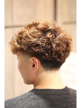 キングスマントーキョー 多摩センター2nd(KINGSMAN TOKYO) スペインカール