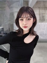 フィヴェント(Fivent)&nbsp;黒髪韓国小顔レイヤーイメチェン暗めオリーブグレークラゲヘアー