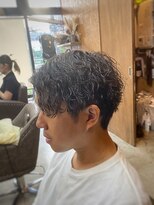 コモレビ(komorebi)&nbsp;【山本智文】ツイストスパイラルパーマセンターパート