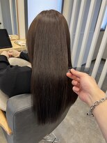 リノアバイフェリア(LINO’A by felia) 乾かしただけでまとまる地毛風ストレート