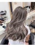 ハイライトミディアムヘア暗めカラーデザインカラー